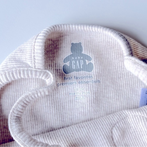 Baby Gap girl summer romper EUC size 12-18 months - Picture 3 of 3
